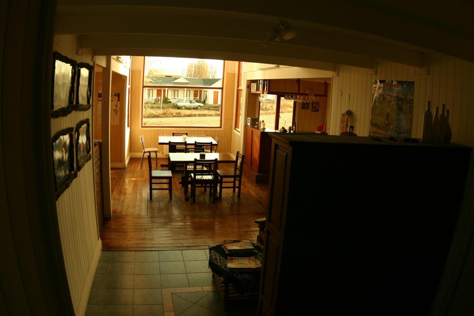 Hostel De Las Manos El Calafate Ngoại thất bức ảnh