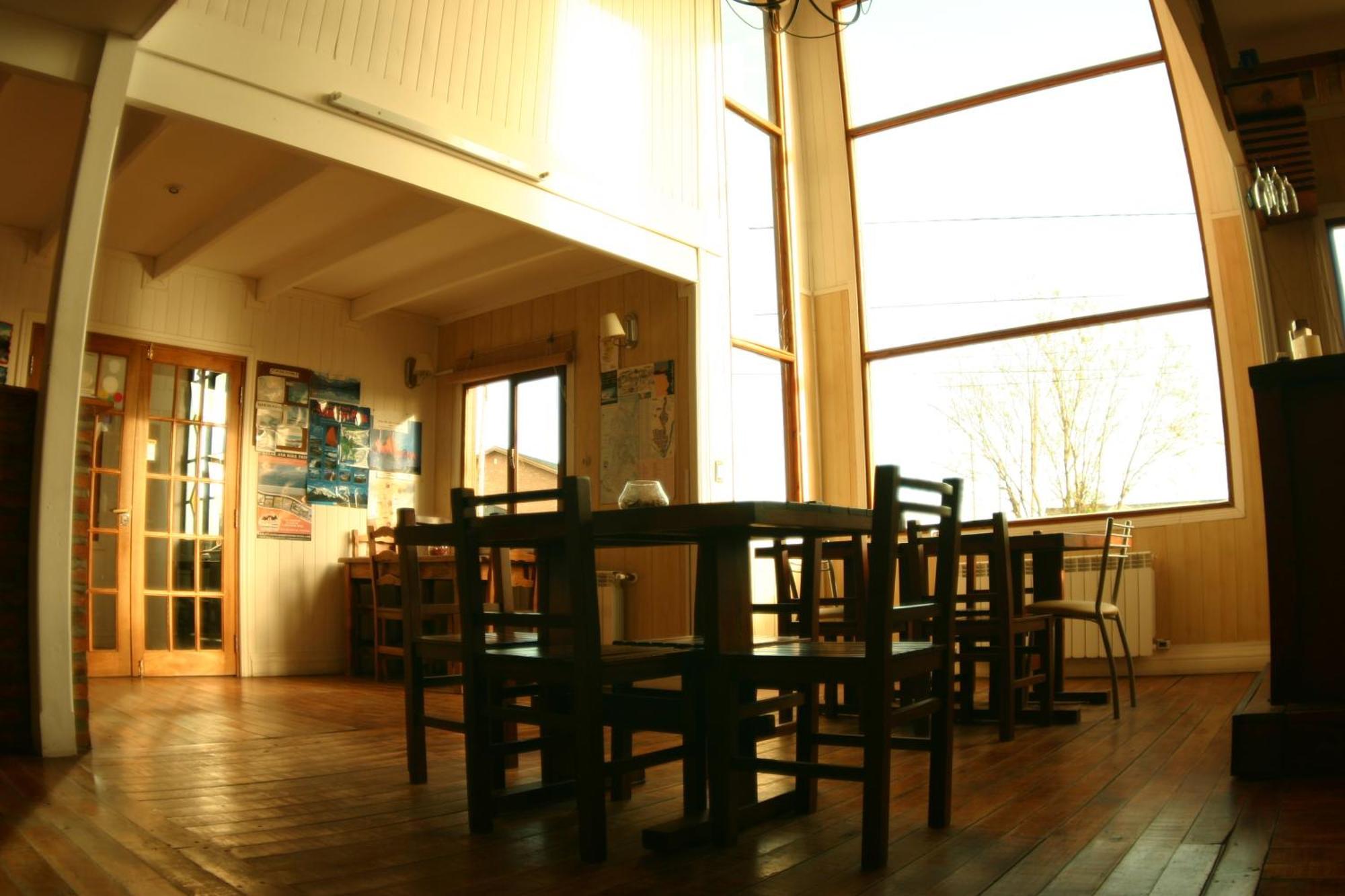 Hostel De Las Manos El Calafate Ngoại thất bức ảnh